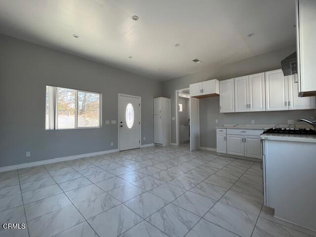 Building Photo - 4730 Rosemont Ave