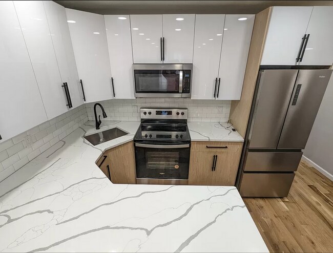 Building Photo - 1899 Atlantic Ave