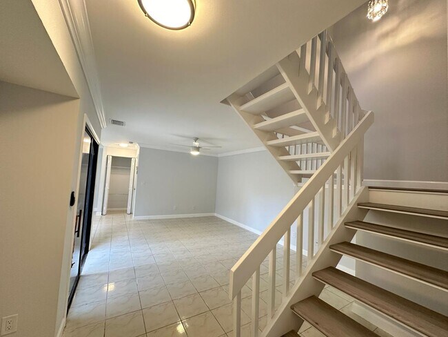 Building Photo - PGA National Beautiful 2 Bedroom 3 Bath Co...