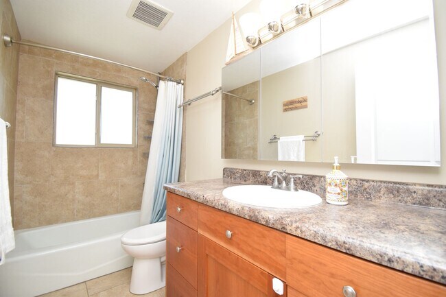 Building Photo - Updated 5 Bed West Valley Gem with Great Layout & Outdoor Living Space!!