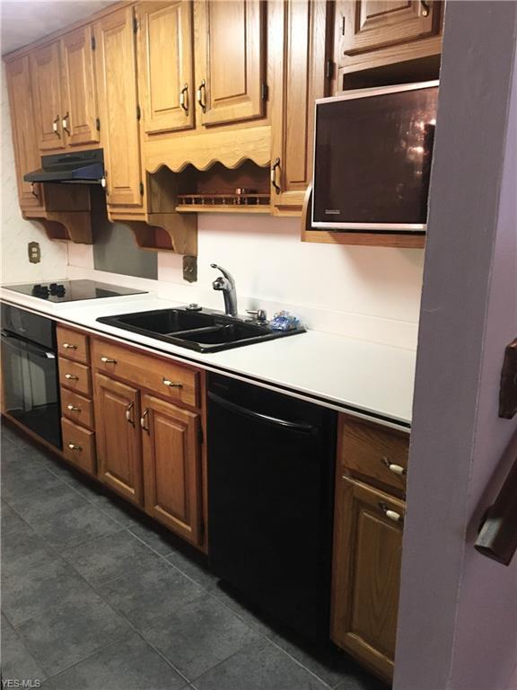 Building Photo - 3753 Whitegate Dr