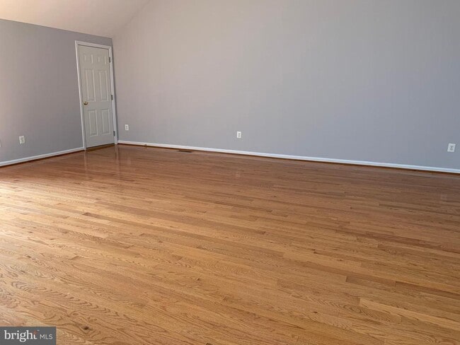 Building Photo - 4815 Dashiell Pl