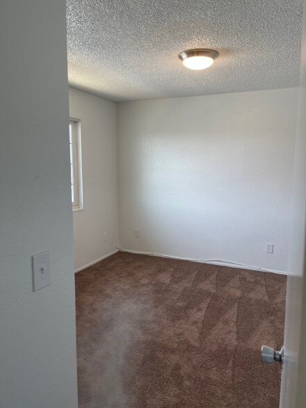 Building Photo - 18125 Bellflower St