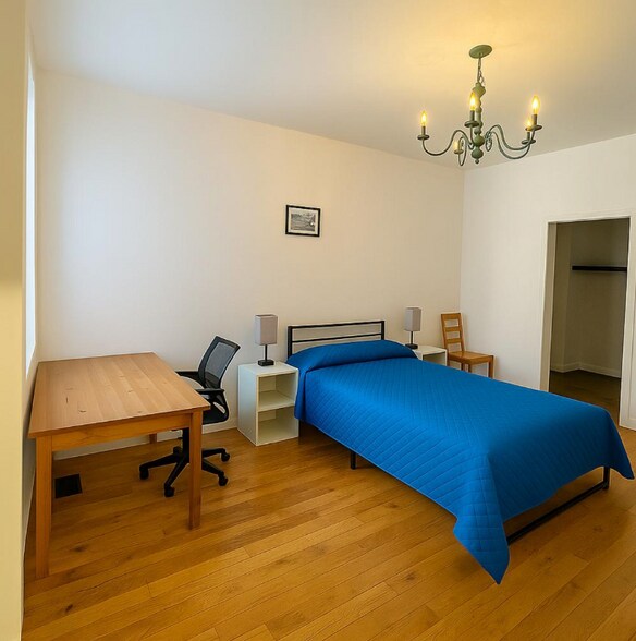 Building Photo - 3580 13th St NW