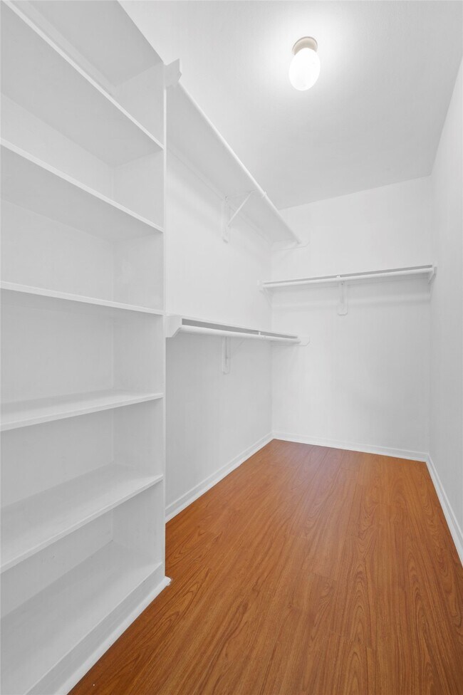 Building Photo - 25211 Bluma Ranch Dr