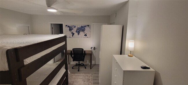 Building Photo - 1200 14th St