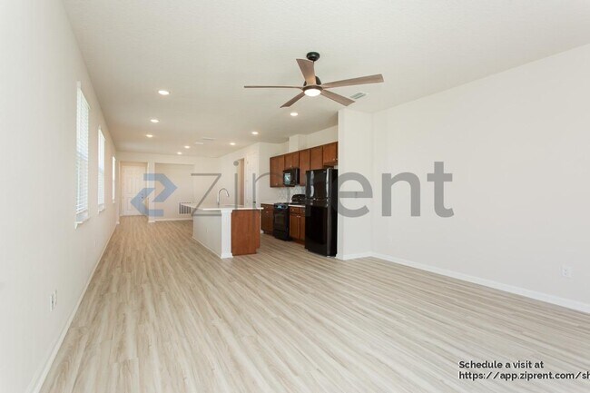 Building Photo - 152 Cedar Elm Wy