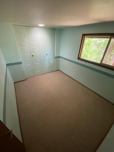 Building Photo - 2834 Warren St