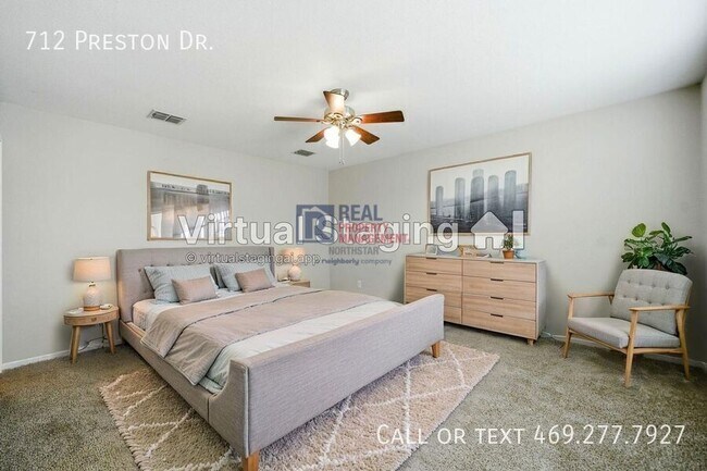 Building Photo - 712 Preston Dr