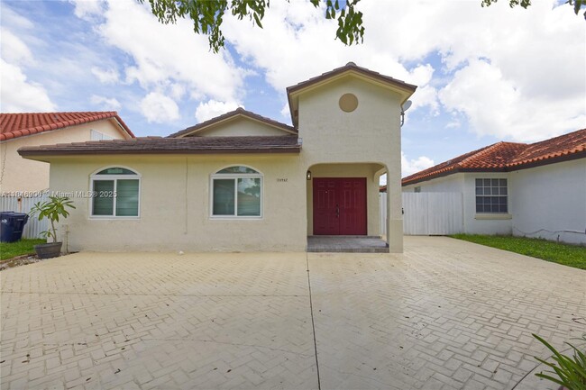 Building Photo - 14947 SW 36th Terrace