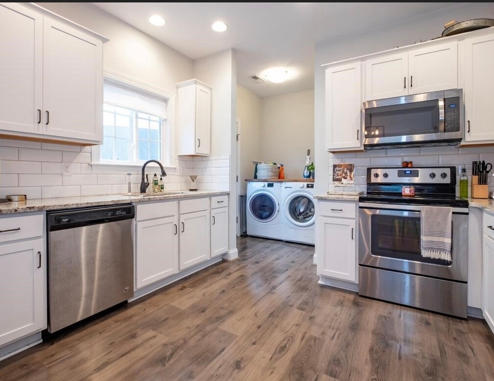 Building Photo - 101 Ridgeline Ln