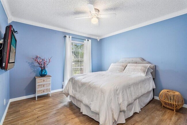 Building Photo - 3598 Woods Walk Blvd