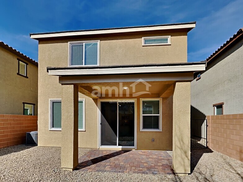 Building Photo - 567 Lotus Land Ave