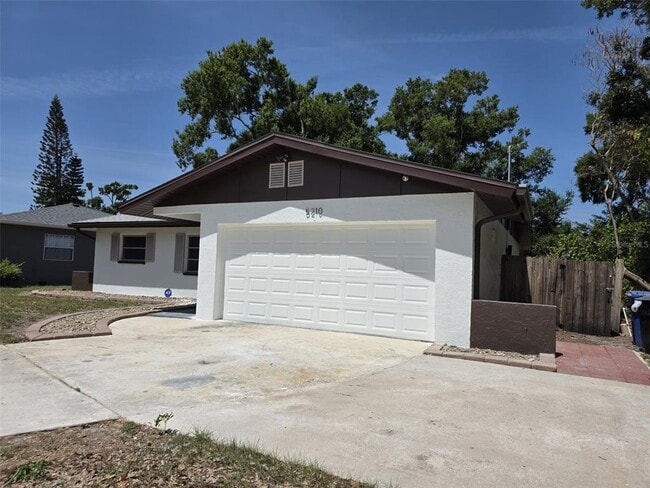 Building Photo - 5210 Dr M.L.K. Jr St N