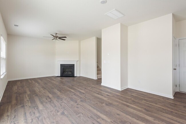Building Photo - 4742 Willow Bluff Cir