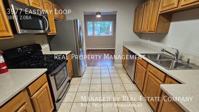 Building Photo - 3977 Eastway Loop