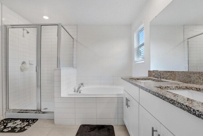 Building Photo - 6384 Ten Acre Ct