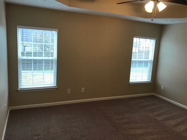 Building Photo - 1024 Longhunter Chase Drive