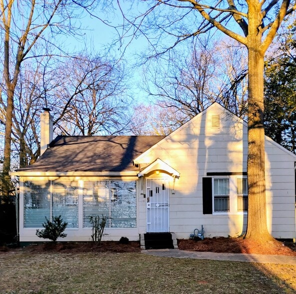 Front View in Winter - 295 Norwood Ave NE