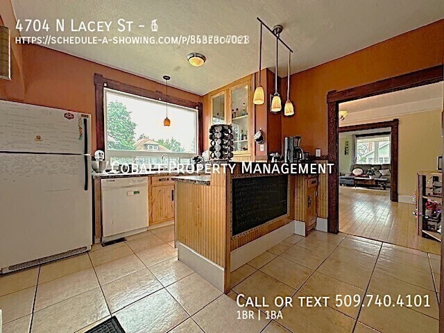 Building Photo - 4704 N Lacey St