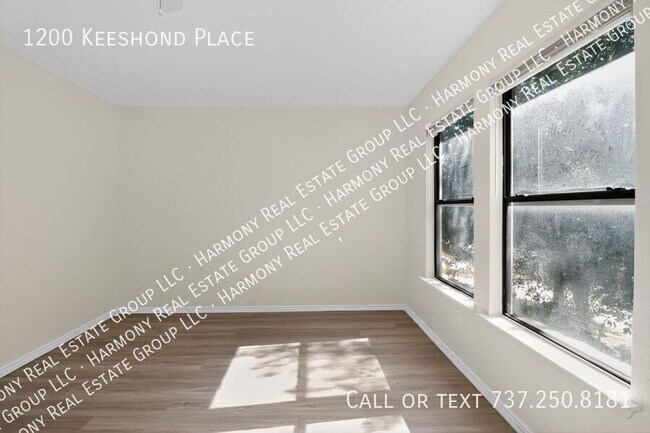 Building Photo - 1200 Keeshond Pl