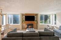 Building Photo - Charming Furnished Condo in Taku/Campbell ...