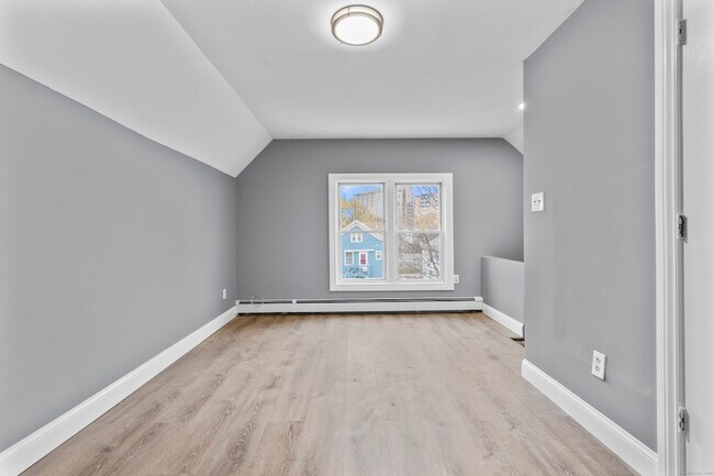 Building Photo - 55 Elliot St