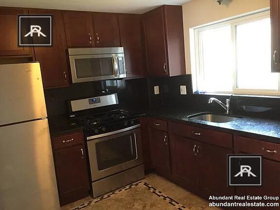 Primary Photo - 2 bedroom in Belmont MA 02478