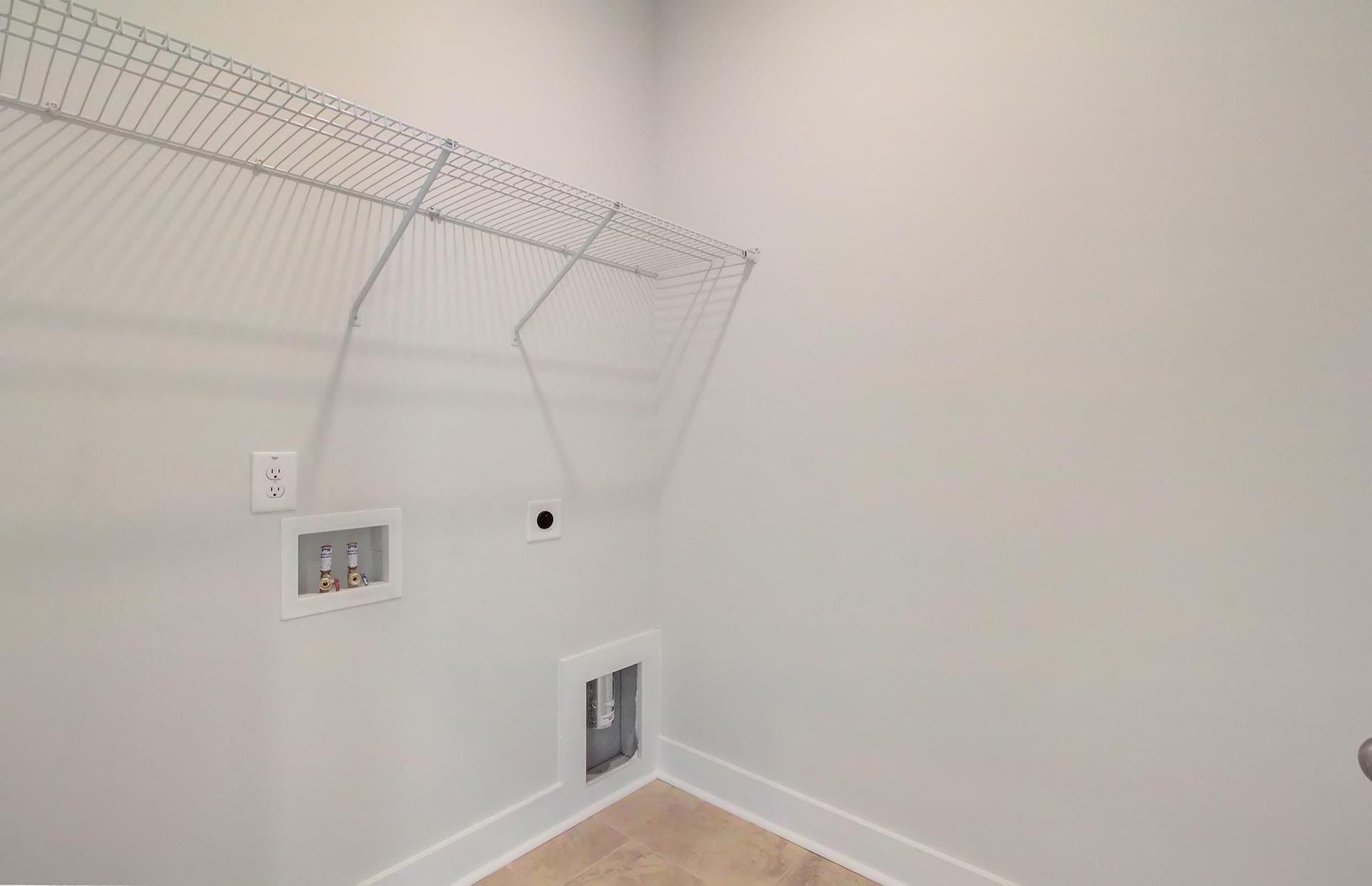 Building Photo - 302 Julian Hamlet