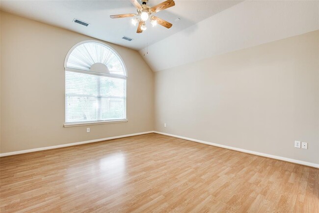 Building Photo - 7302 Hollow Field Ln