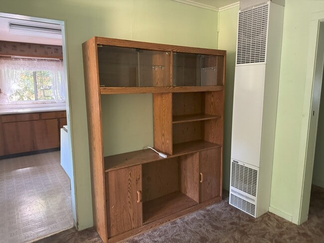 Building Photo - 16 Van Ness Ave