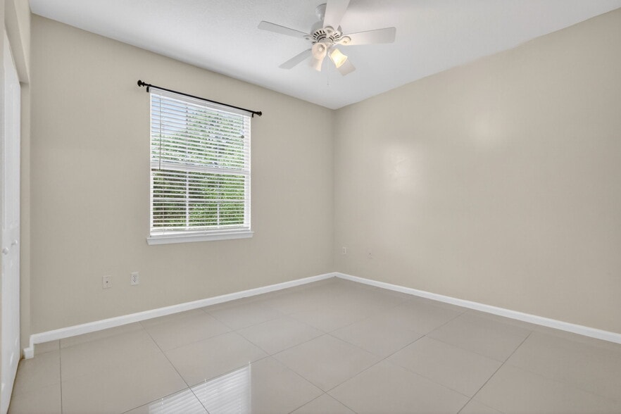 Building Photo - 175 Galicia Way