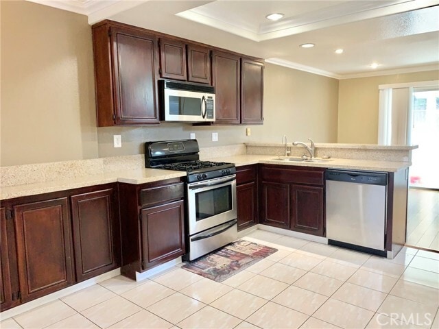 Building Photo - 15686 Altamira Dr