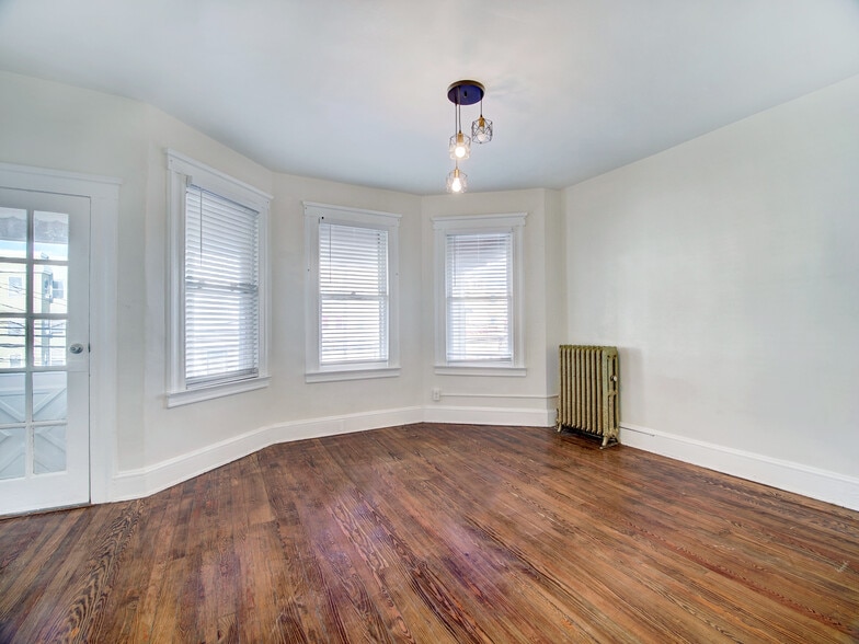 Building Photo - 322 Westfield Ave