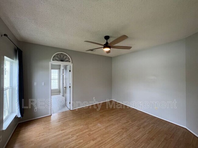 Building Photo - 11218 Worley Ave