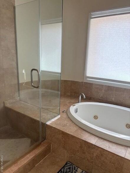 Building Photo - 54 Matlock St