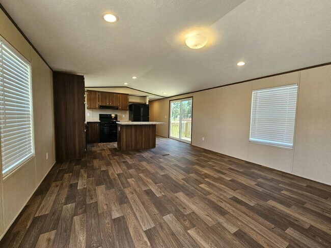Building Photo - 1074 Myakka Dr