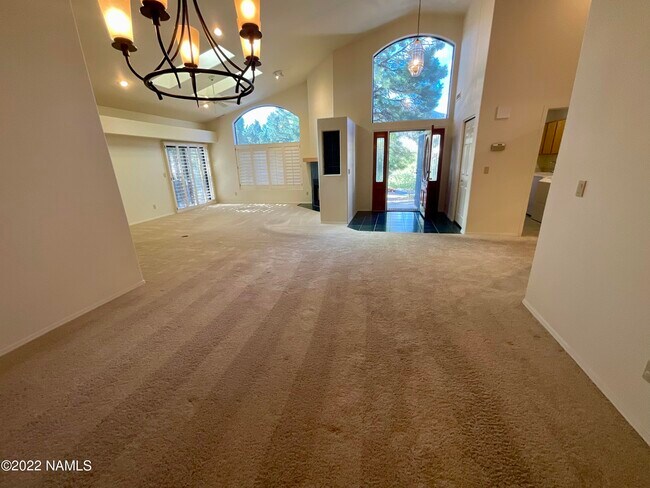Building Photo - 4571 E Flintwood Ln