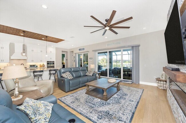 Building Photo - 18805 Valleta Ave