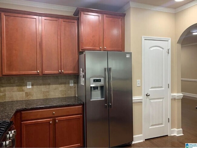 Building Photo - 2 Bed & 2.5 bath townhome  located in Oxford on the golf course