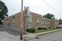 Building Photo - 1920 Lathrop Ave