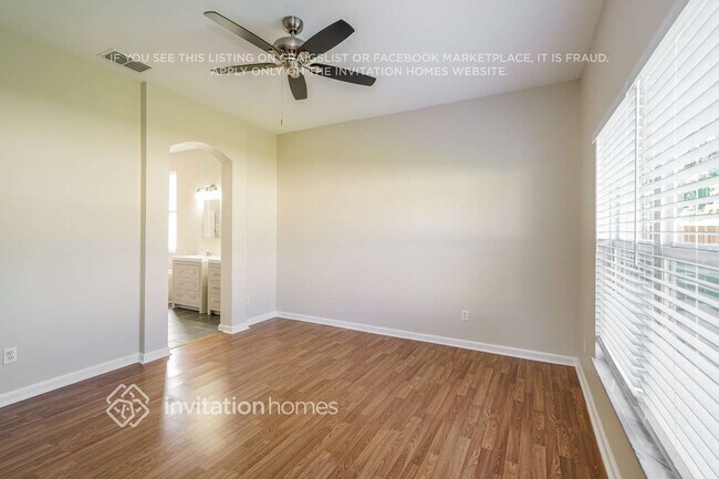 Building Photo - 810 Coade Stone Dr