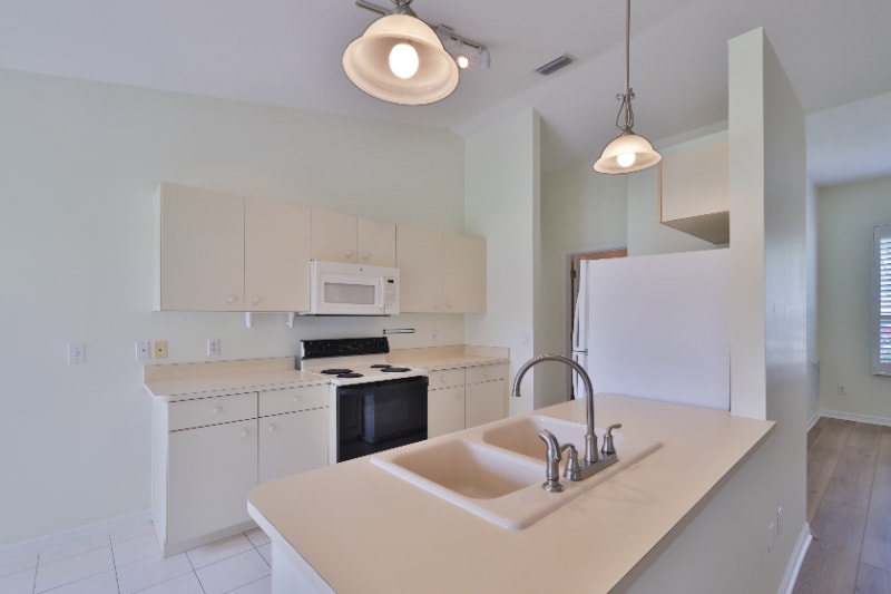 Building Photo - 1640 Armin Ct