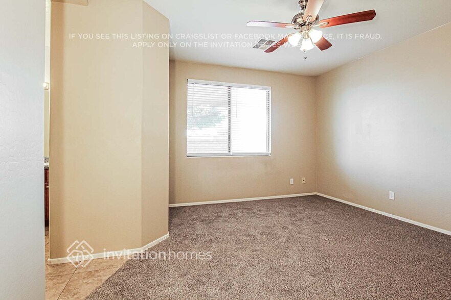 Building Photo - 14921 W Lisbon Ln