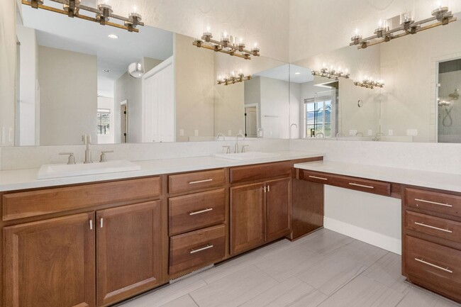 Building Photo - 5 Bedroom One of a Kind - Horse Property -...