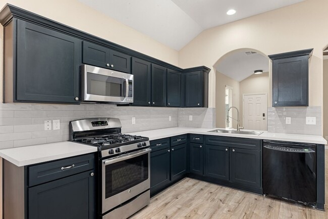 Building Photo - 11429 W Woodmark