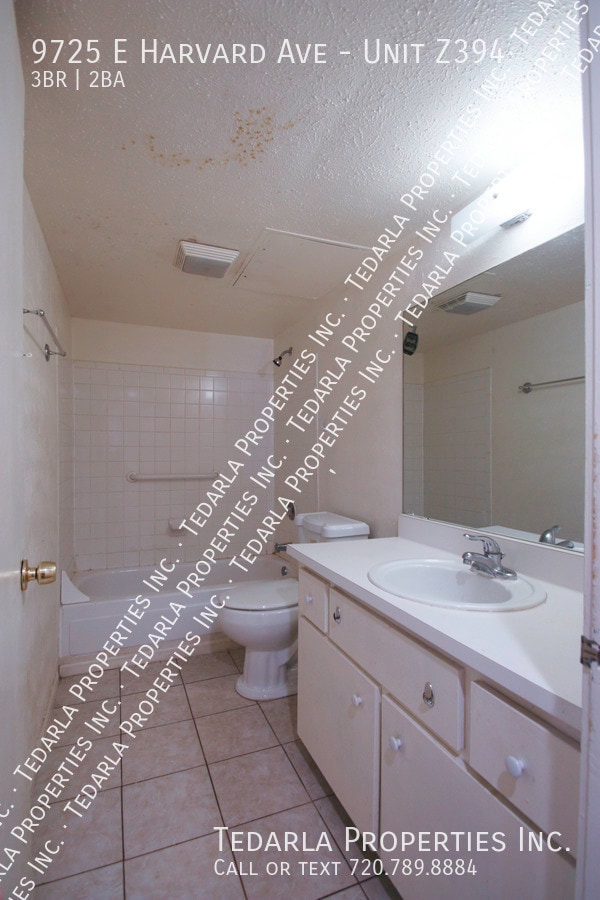 Building Photo - 9725 E Harvard Ave