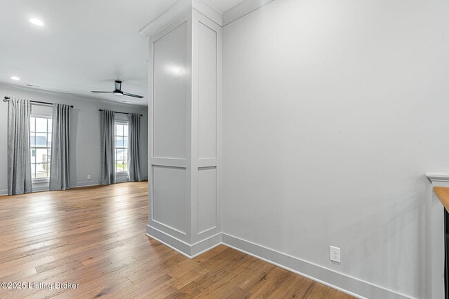 Building Photo - 11308 Peppermint St