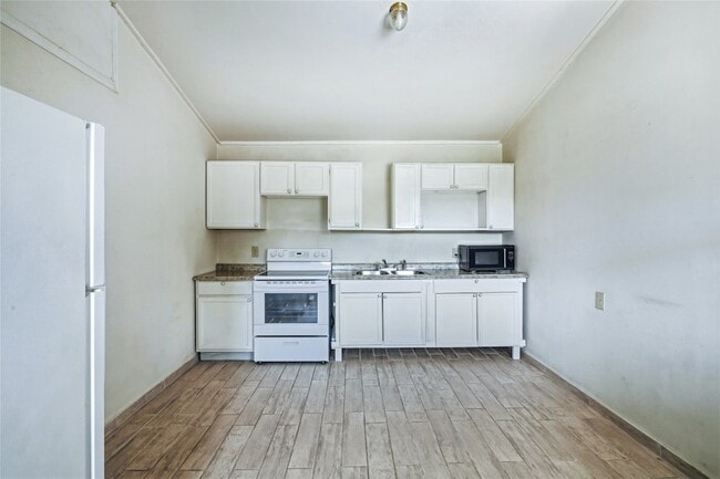 Building Photo - 2543 Co Rd 332