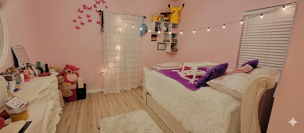 Building Photo - 4493 NW 49th St